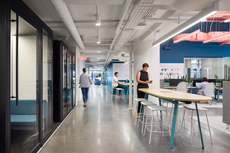 Haven Social Tables